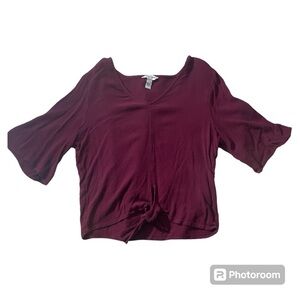 Arizona Jean co. Burgundy tye up cropped blouse.